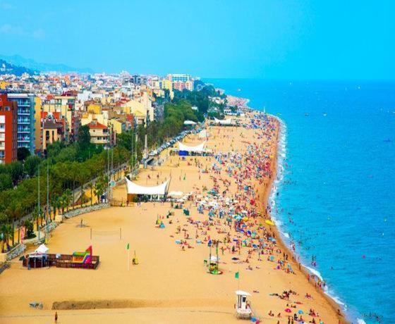 Apartamento A 100 Metros De La Playa 피네다데마르 외부 사진